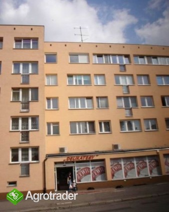 Lwówek Śląski sprzedam mieszkanie w Rynku 48m2