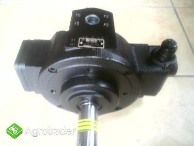 Pompa Moog D951 2011 10