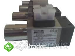 Rozdzielacz 4WE10-E-12/W110-RNZ4 - zdjęcie 1