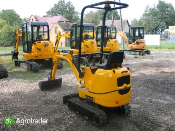 Minikoparka JCB Micro 8008 z 2012 roku - sprzedam - zdjęcie 1