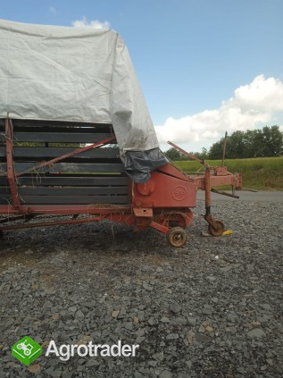 Sprzedam  przyczepę samozbierającą - zdjęcie 1